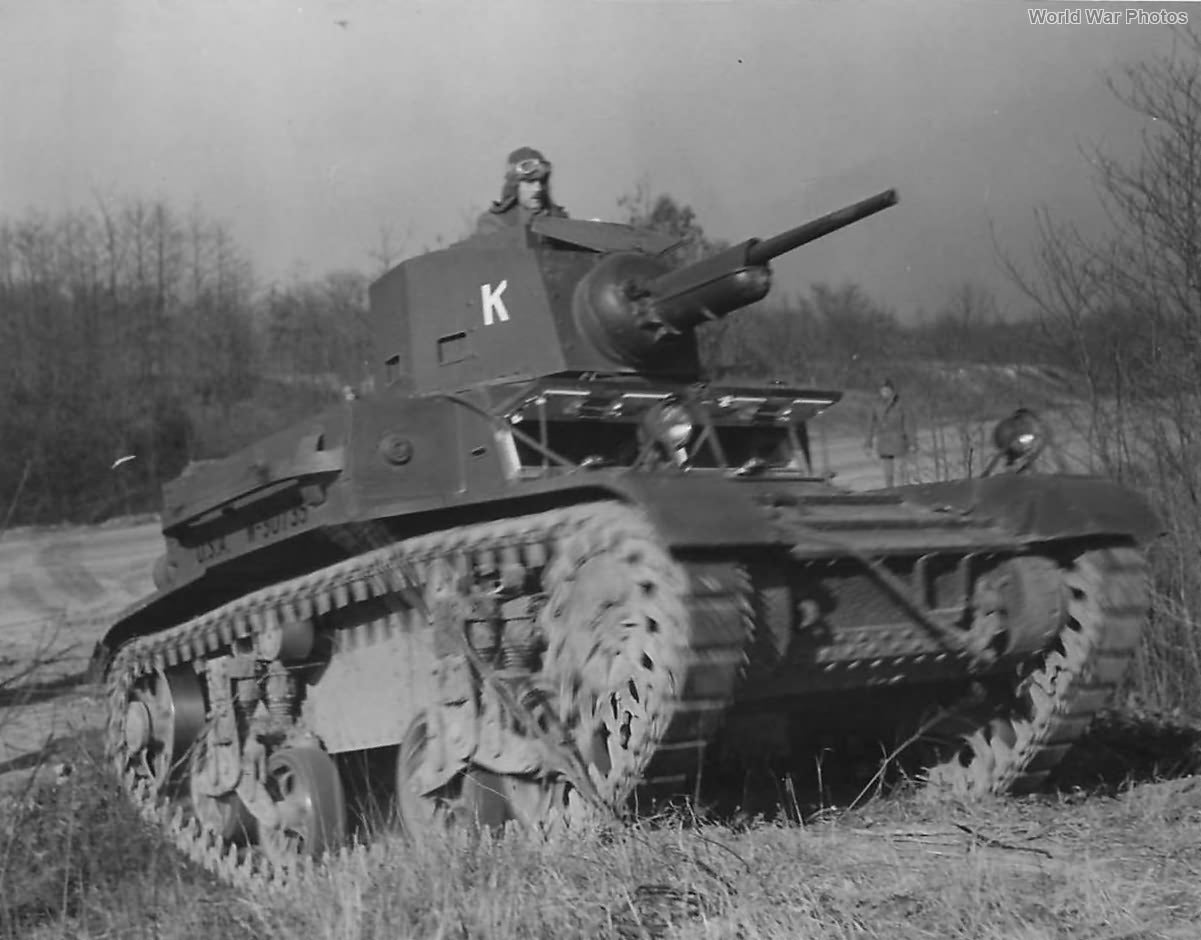 WW2 USA Europe M2A4 light tank 06mm image 0